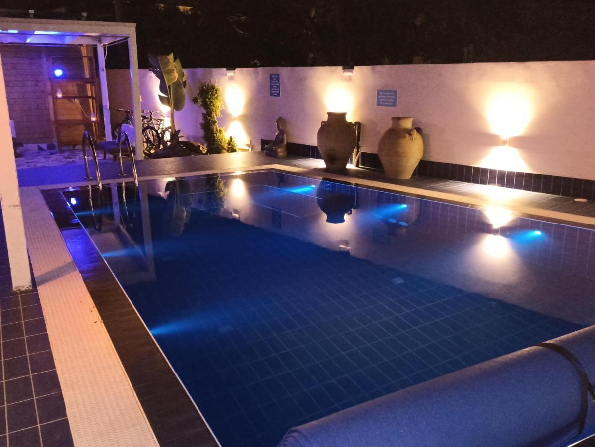 Aparthotel Masseria Villa Marchesi タラント エクステリア 写真